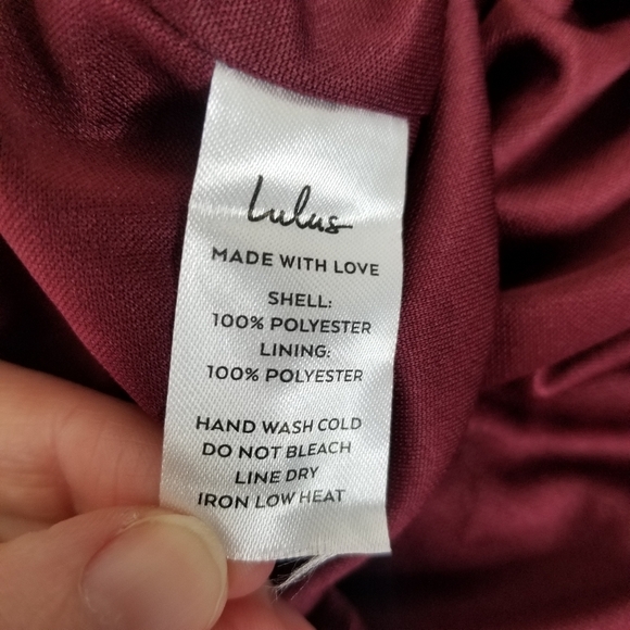 NWT Lulu's Endearing Elegance Burgundy Sleeveless Twist-Front Maxi Dress S - Picture 5 of 16